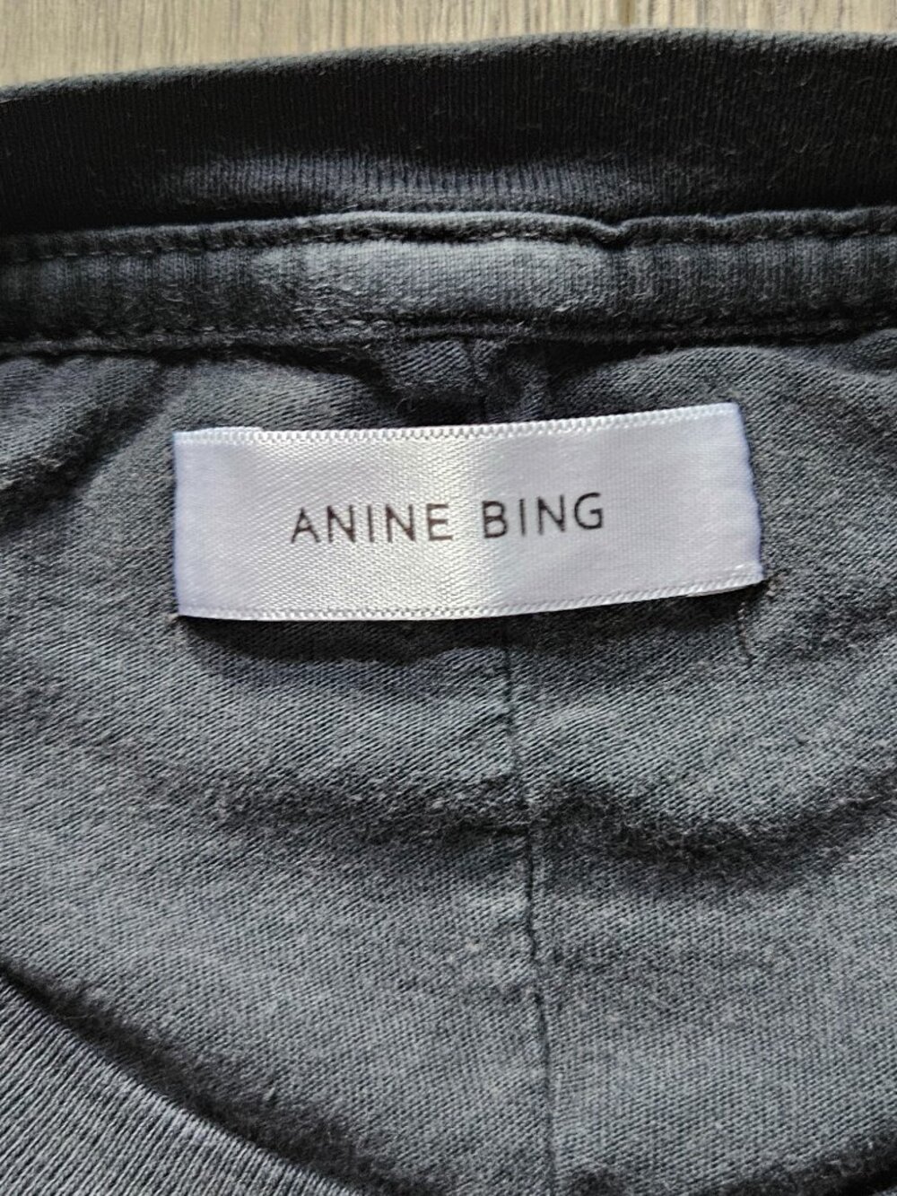 Anine Bing Womens Small Lili Vintage Eagle Graphic T Shirt Washed Charcoal Tee S - Picture 4 of 8